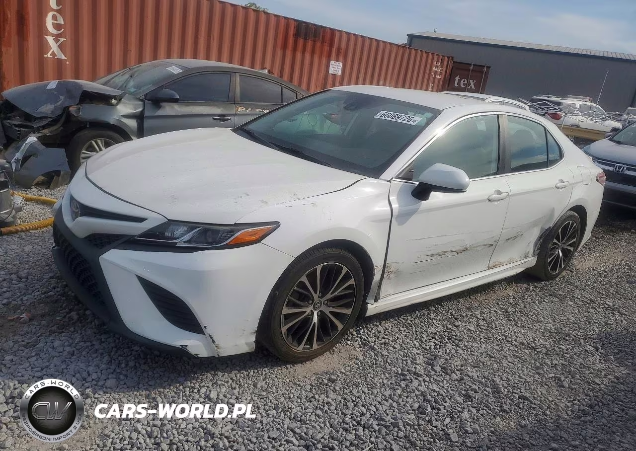 2020 Toyota Camry Se – zdjęcie 1 z 12