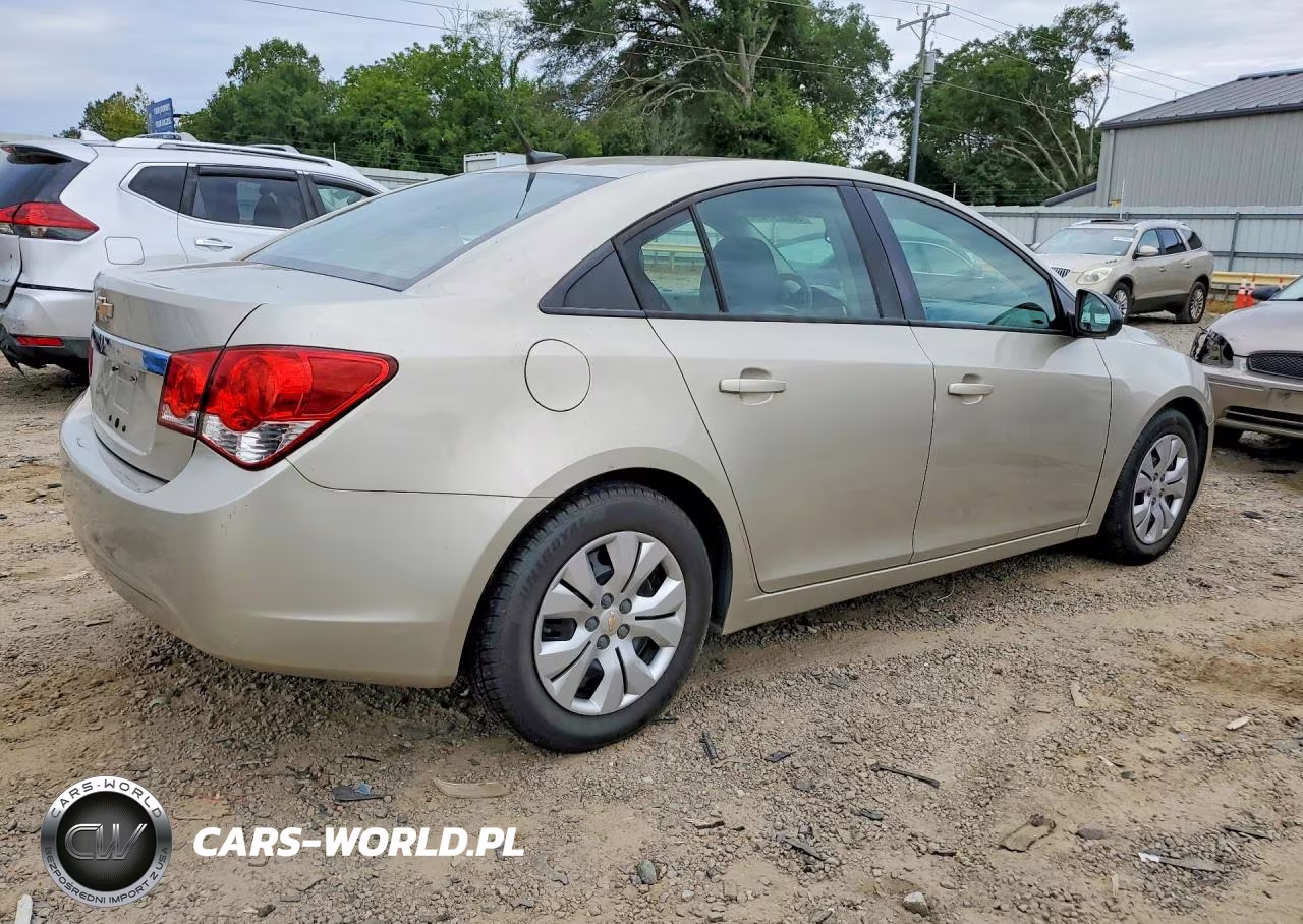 2013 Chevrolet Cruze Ls VIN:1G1PA5SG9D7279277 - 3