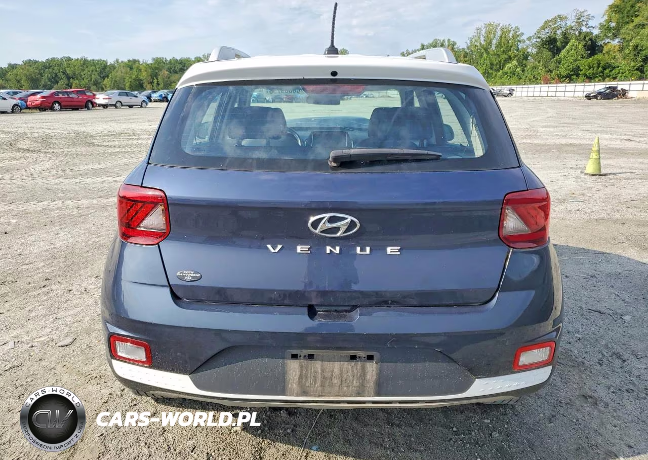 2023 Hyundai Venue Limited VIN:KMHRC8A32PU236864 - 6