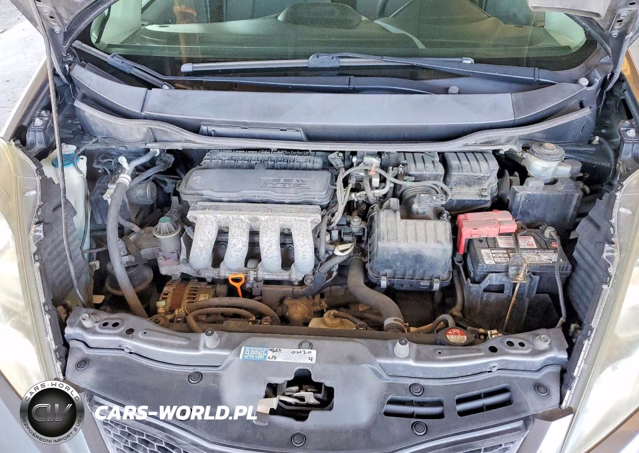 2013 Honda Fit VIN:JHMGE8G30DC034165 - 11