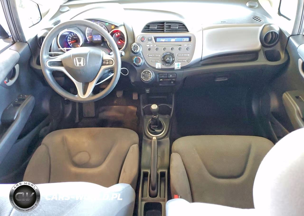 2013 Honda Fit VIN:JHMGE8G30DC034165 - 8
