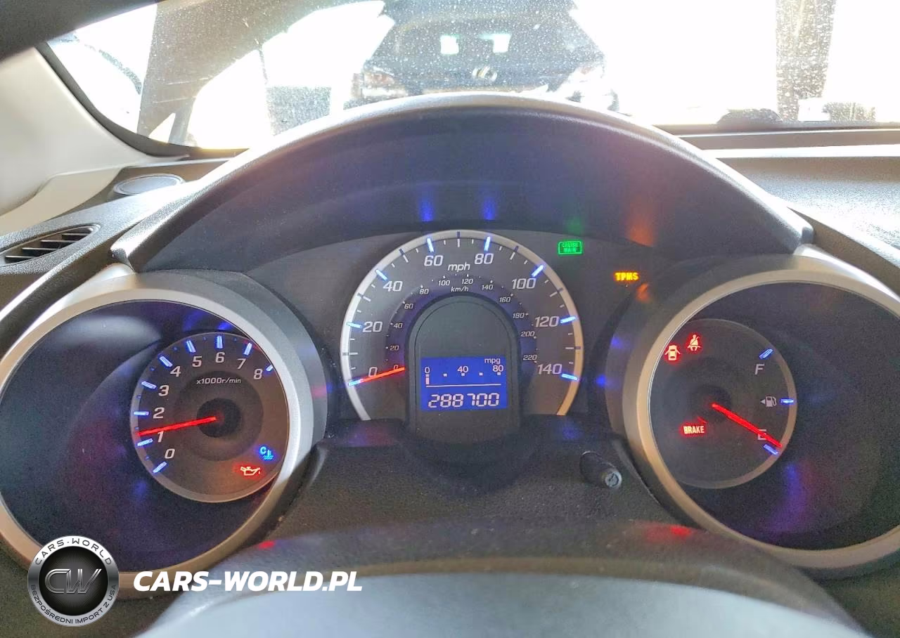 2013 Honda Fit VIN:JHMGE8G30DC034165 - 9
