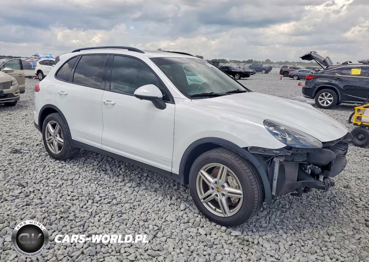 2016 Porsche Cayenne S VIN:WP1AB2A22GLA94285 - 4