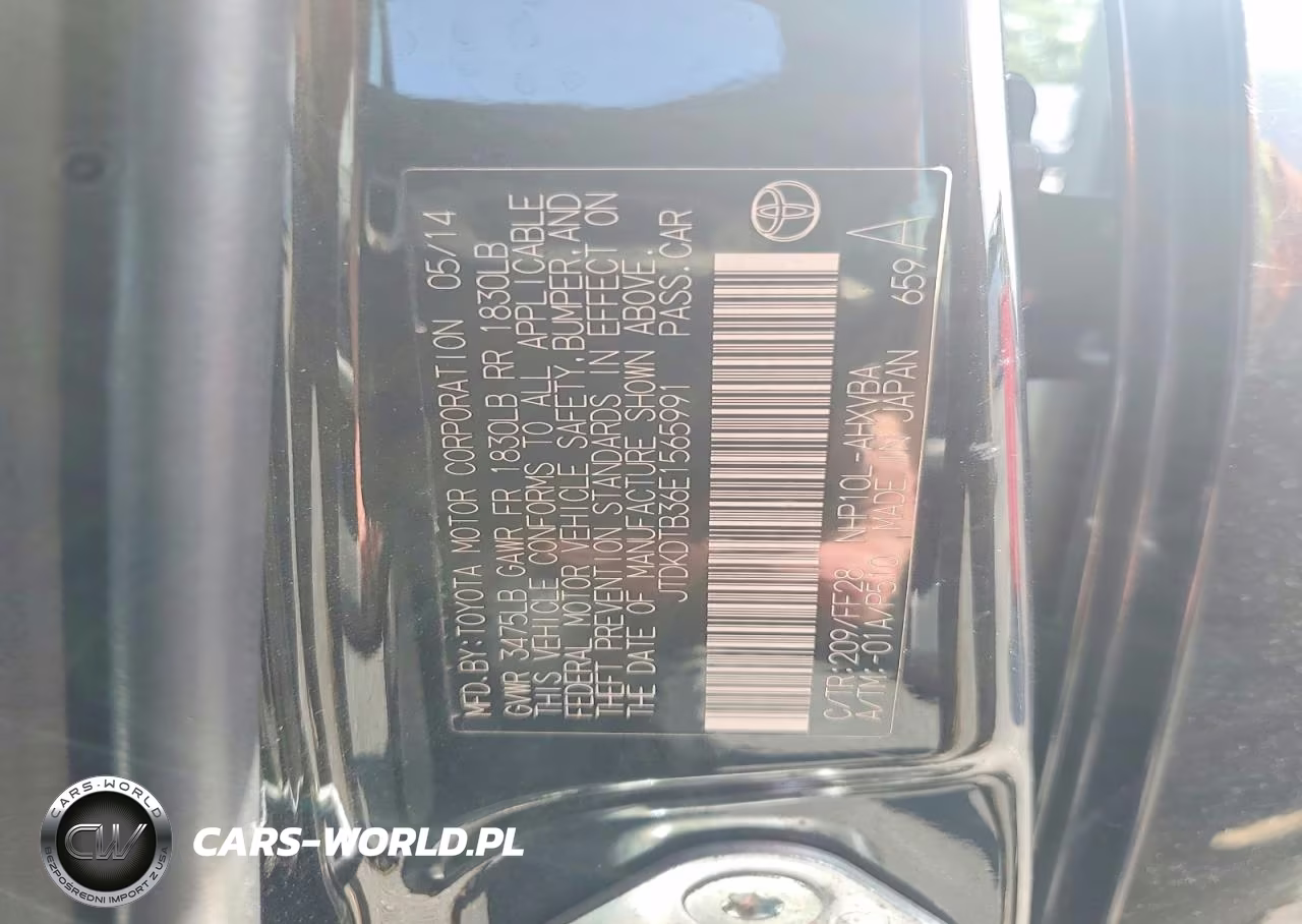 2014 Toyota Prius C Two VIN:JTDKDTB36E1565991 - 12