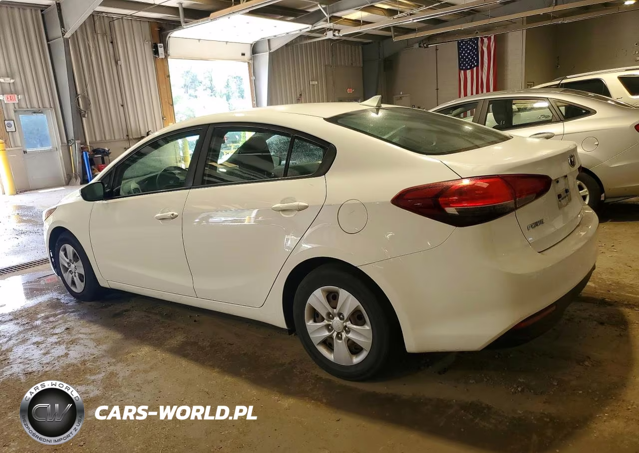 2017 Kia Forte Lx VIN:3KPFK4A70HE127521 - 2