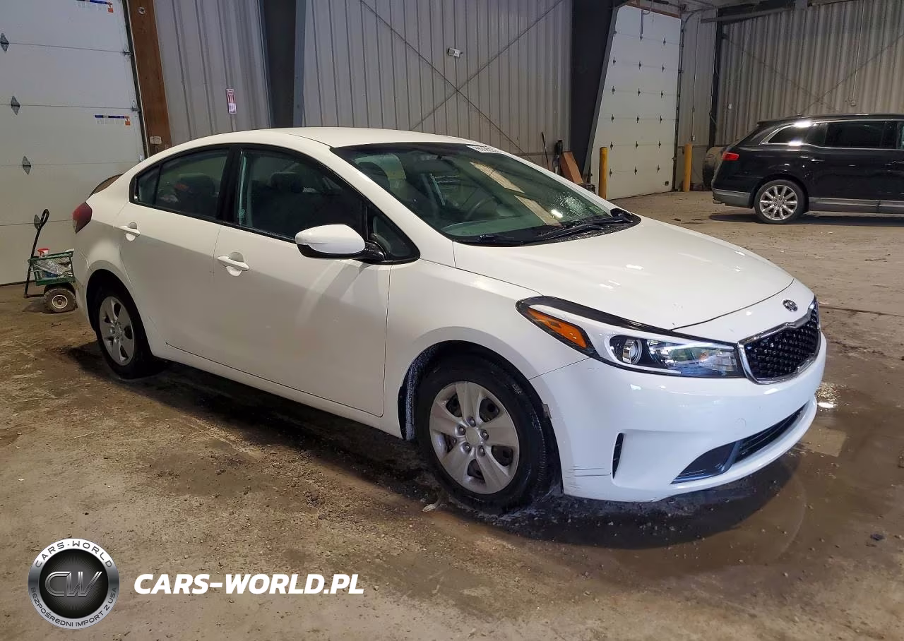 2017 Kia Forte Lx VIN:3KPFK4A70HE127521 - 4