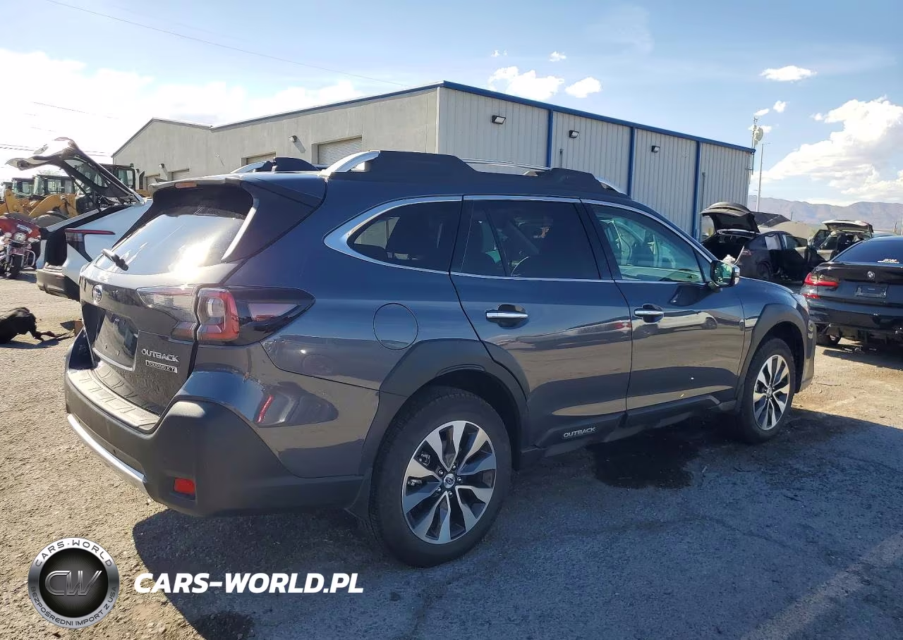 2025 Subaru Outback Touring VIN:4S4BTGPD5S3290203 - 3