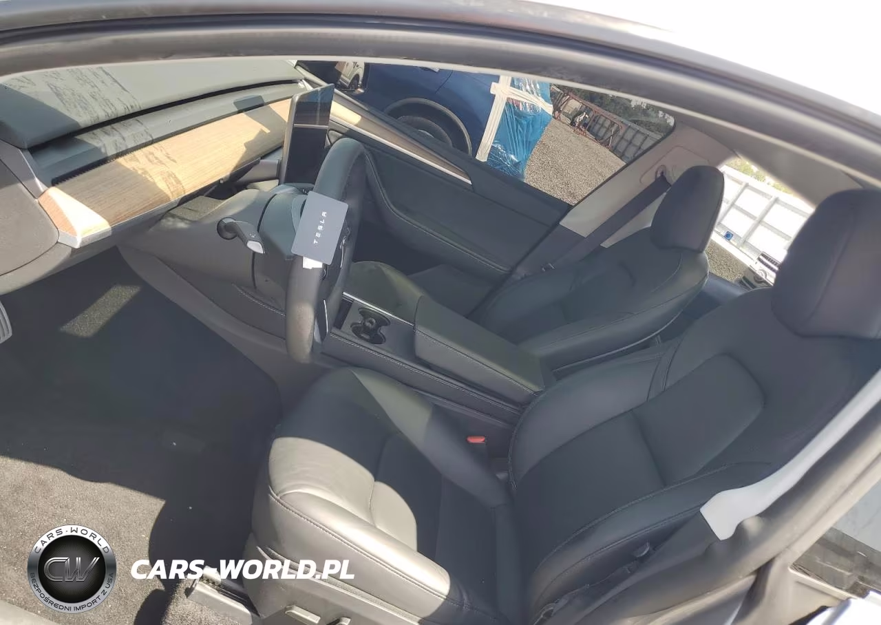 2024 Tesla Model Y VIN:7SAYGDEF2RA312368 - 7