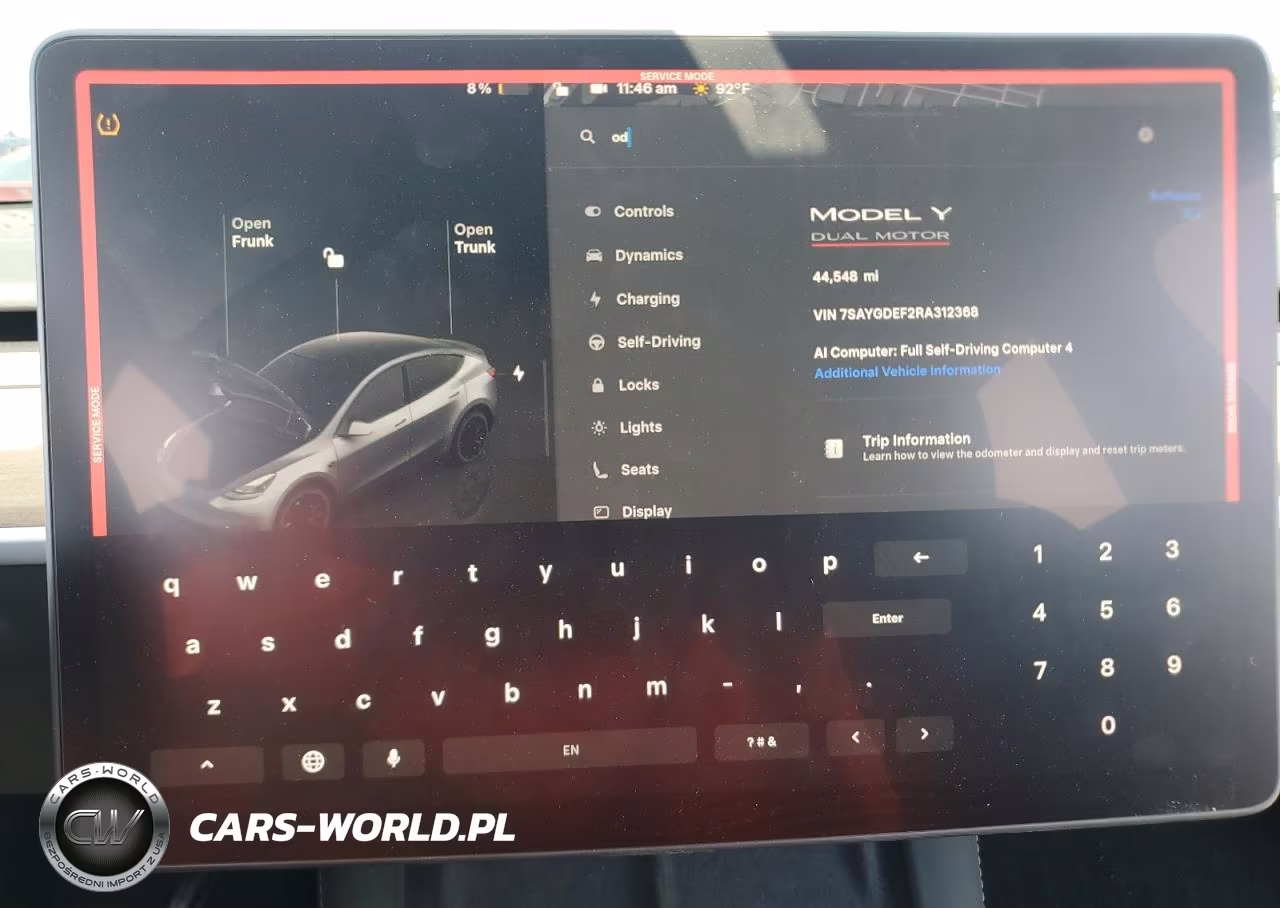 2024 Tesla Model Y VIN:7SAYGDEF2RA312368 - 9