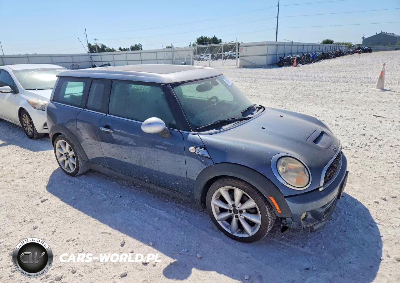 2011 Mini Cooper S Clubman VIN:WMWZG3C54BTY30085 - 4