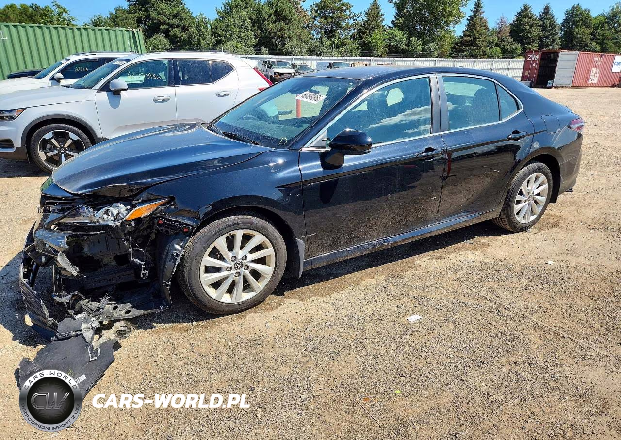 2021 Toyota Camry Le