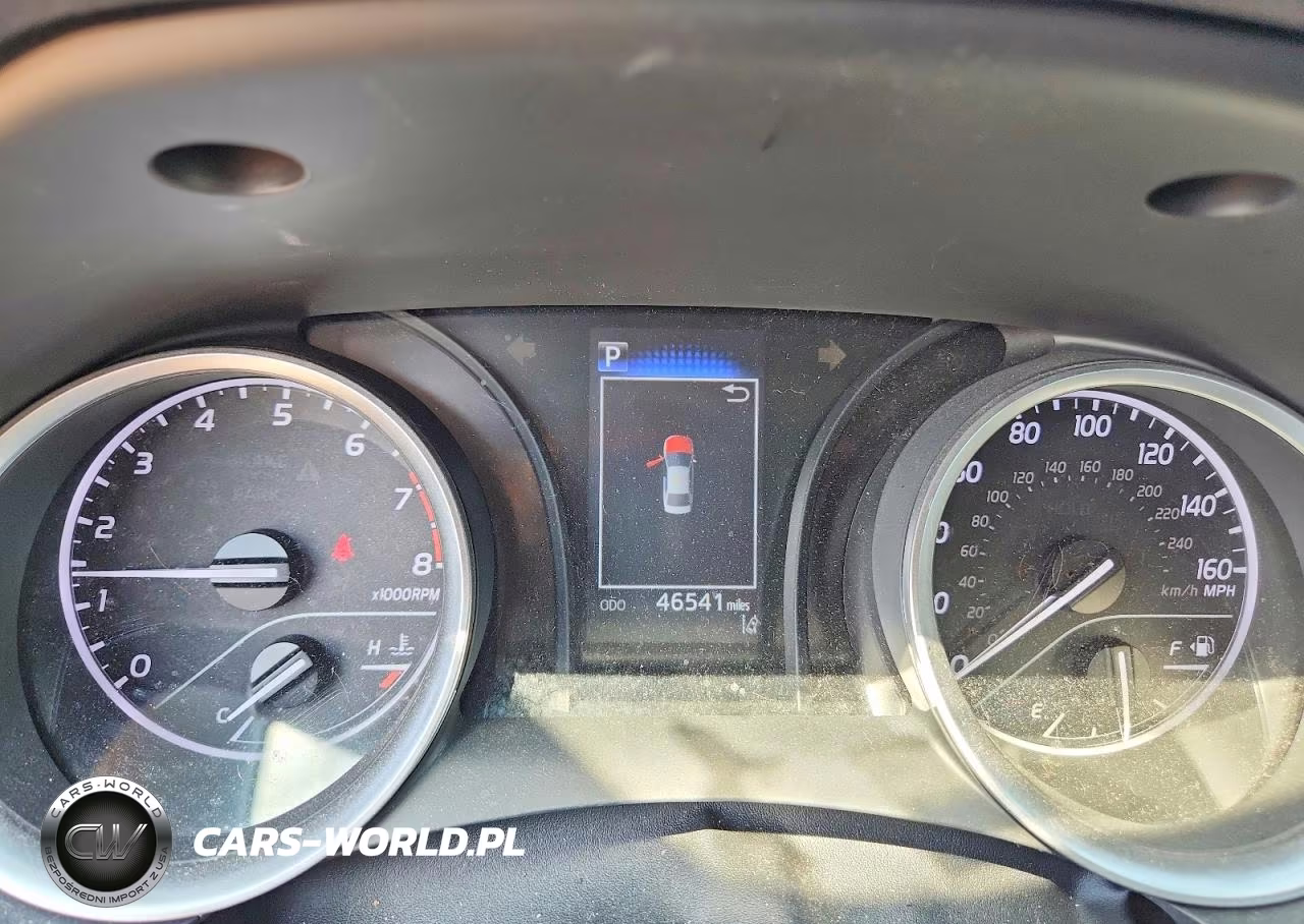 2021 Toyota Camry Le VIN:4T1C11AK3MU603308 - 9