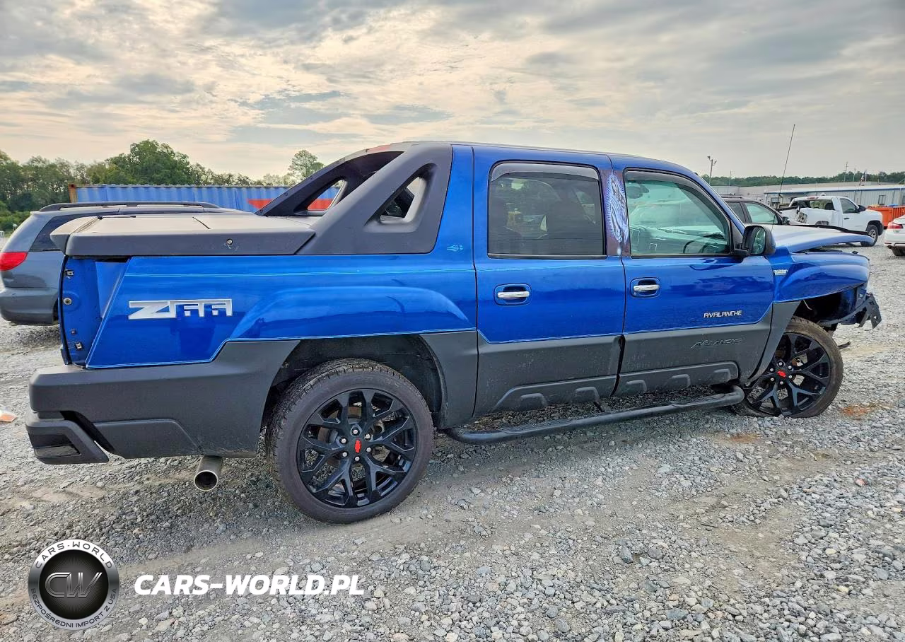 2003 Chevrolet Avalanche C1500 VIN:3GNEC13TX3G281112 - 3