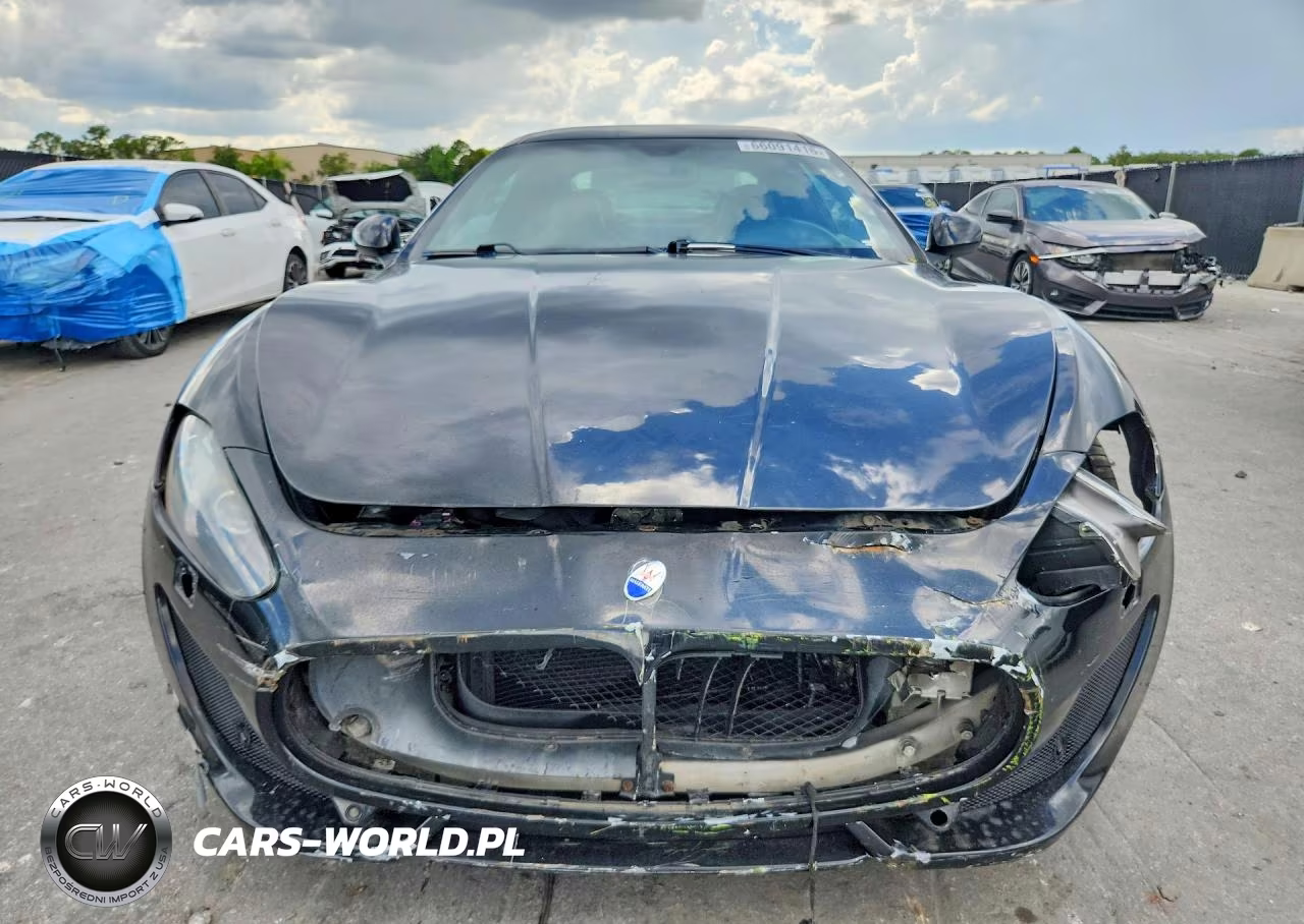 2015 Maserati Granturismo S VIN:ZAM45VLA2F0128412 - 5