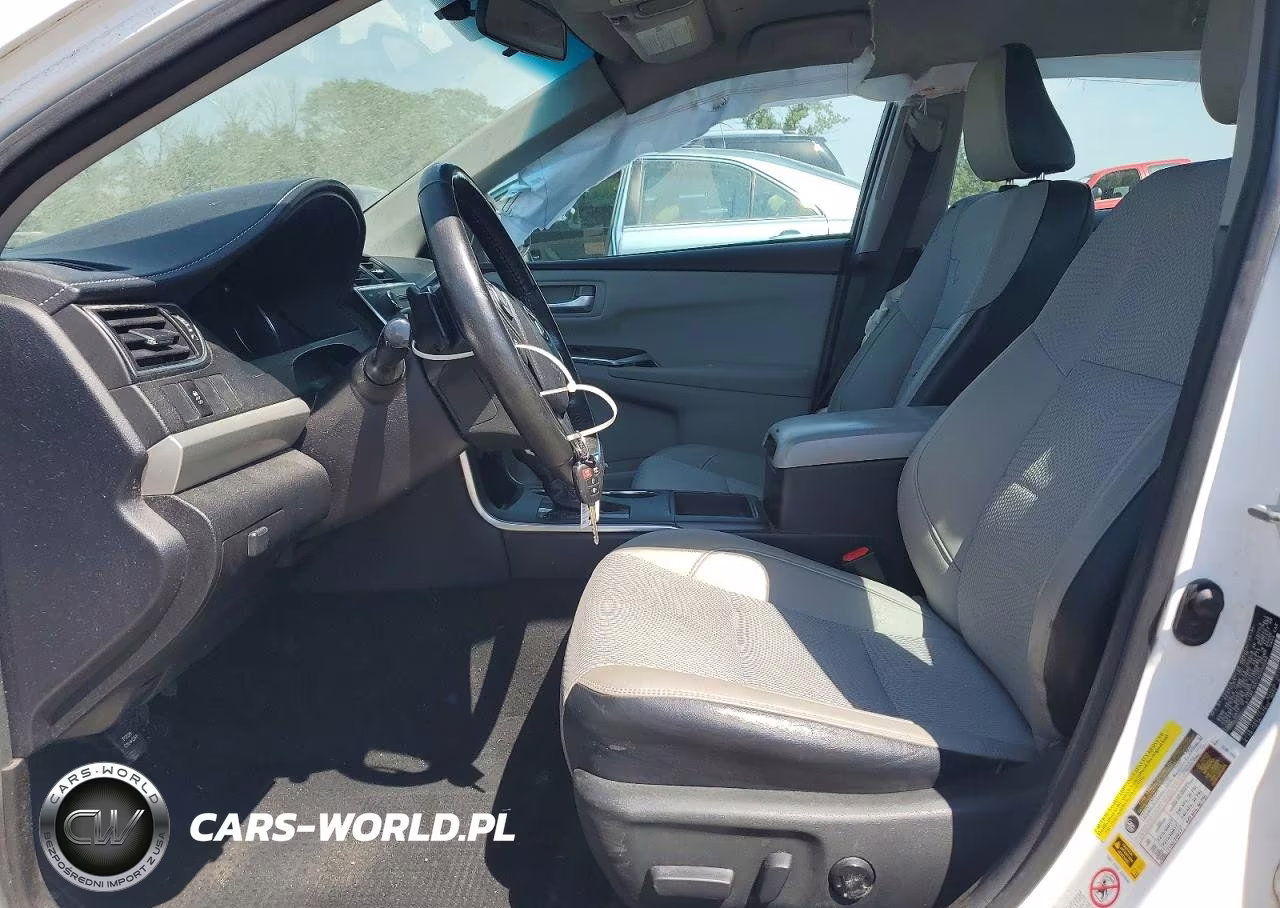 2017 Toyota Camry Se VIN:4T1BF1FK7HU330269 - 7