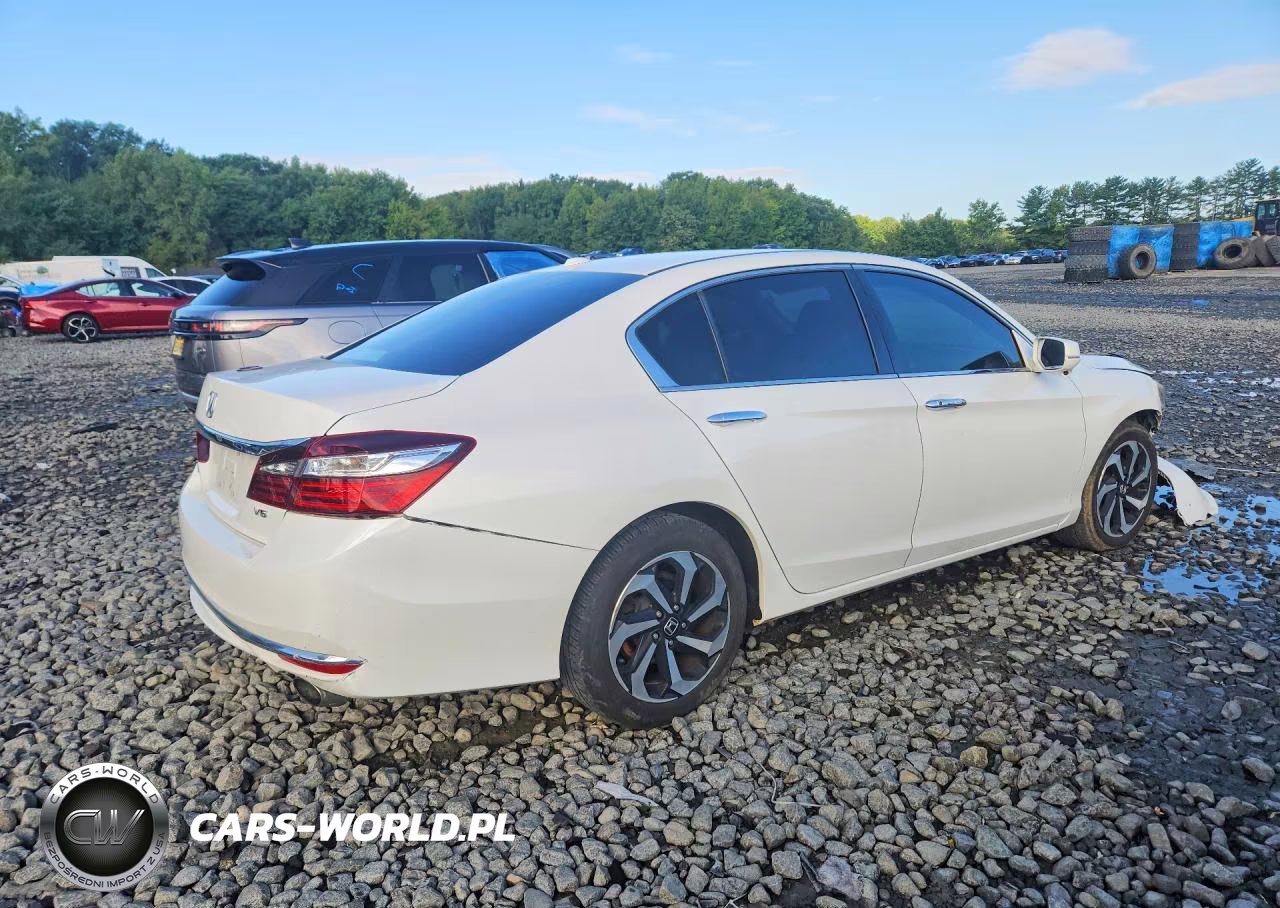 2017 Honda Accord Exl VIN:1HGCR3F82HA019125 - 3