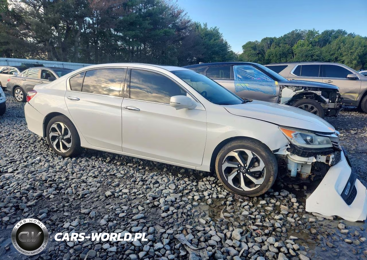 2017 Honda Accord Exl VIN:1HGCR3F82HA019125 - 4