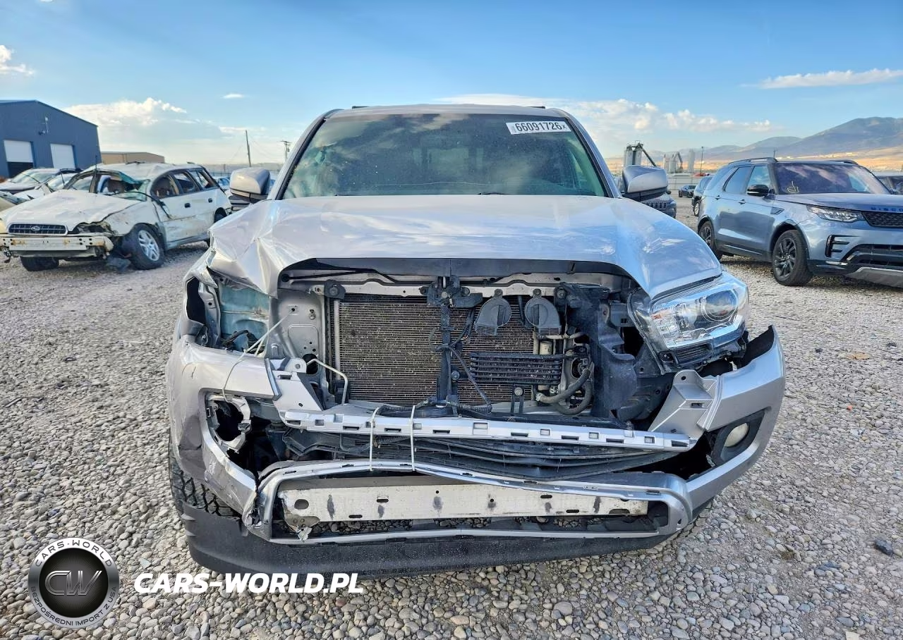 2017 Toyota Tacoma Sr5 V6 VIN:5TFSZ5AN3HX113398 - 5