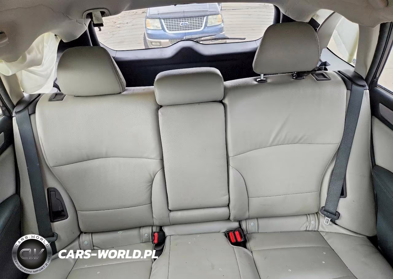2015 Subaru Outback 2.5I Premium VIN:4S4BSBCC4F3345409 - 10