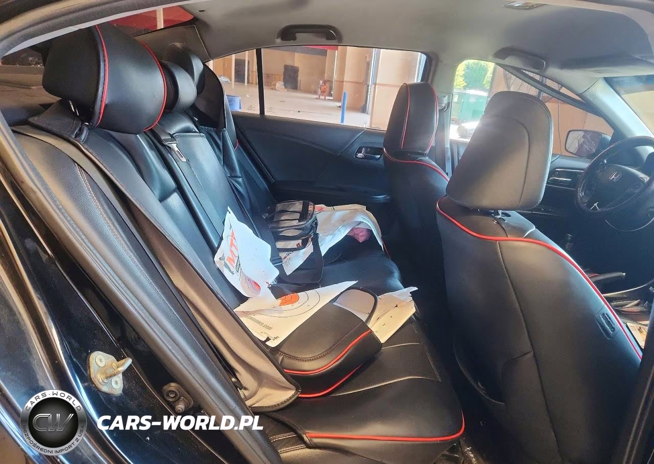 2015 Honda Accord Sport VIN:1HGCR2F52FA020210 - 11
