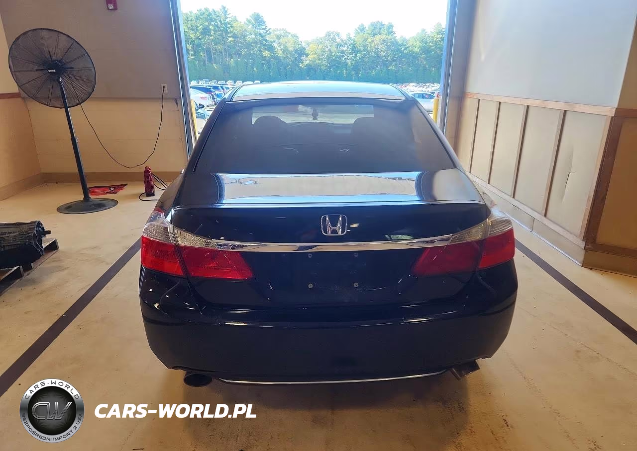 2015 Honda Accord Sport VIN:1HGCR2F52FA020210 - 6