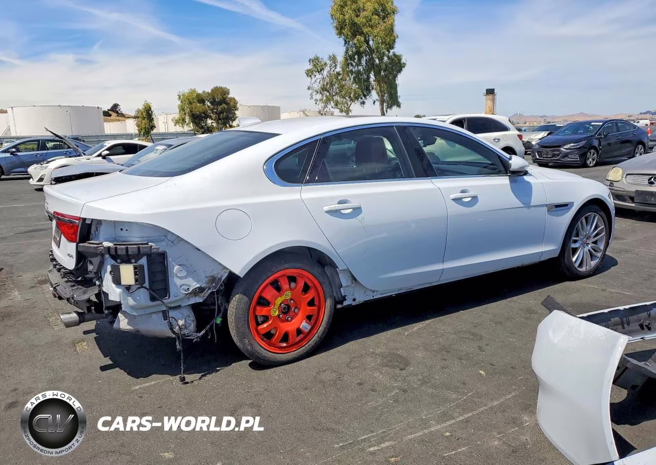 2018 Jaguar Xf Portfolio Le VIN:SAJBH4EV5JCY53461 - 3