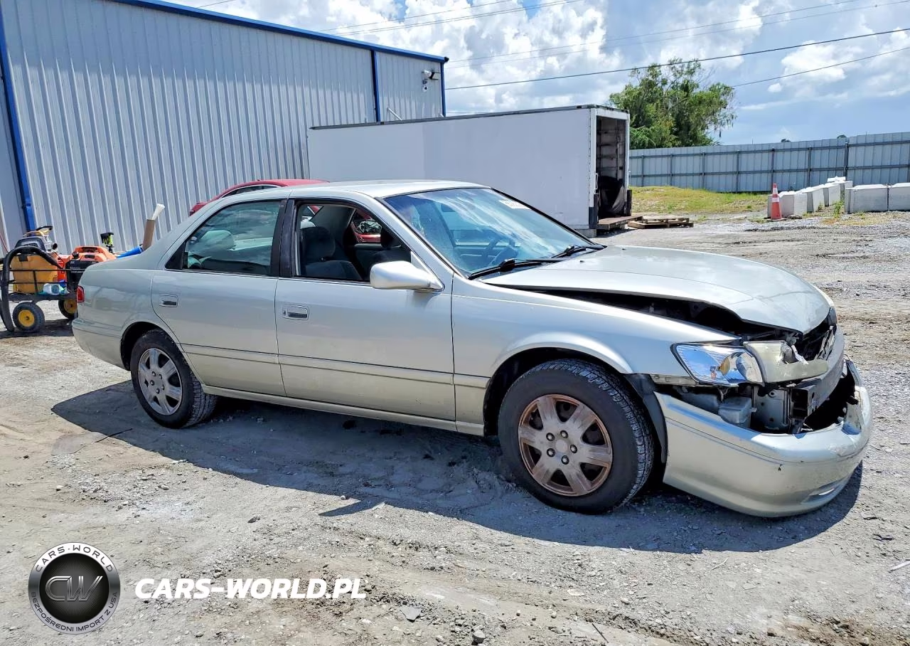 2000 Toyota Camry Le VIN:4T1BG22K6YU682459 - 4