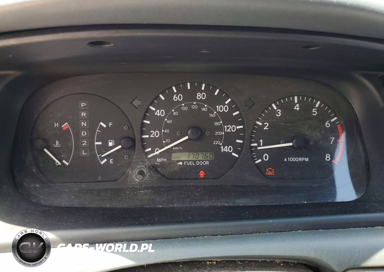 2000 Toyota Camry Le VIN:4T1BG22K6YU682459 - 9