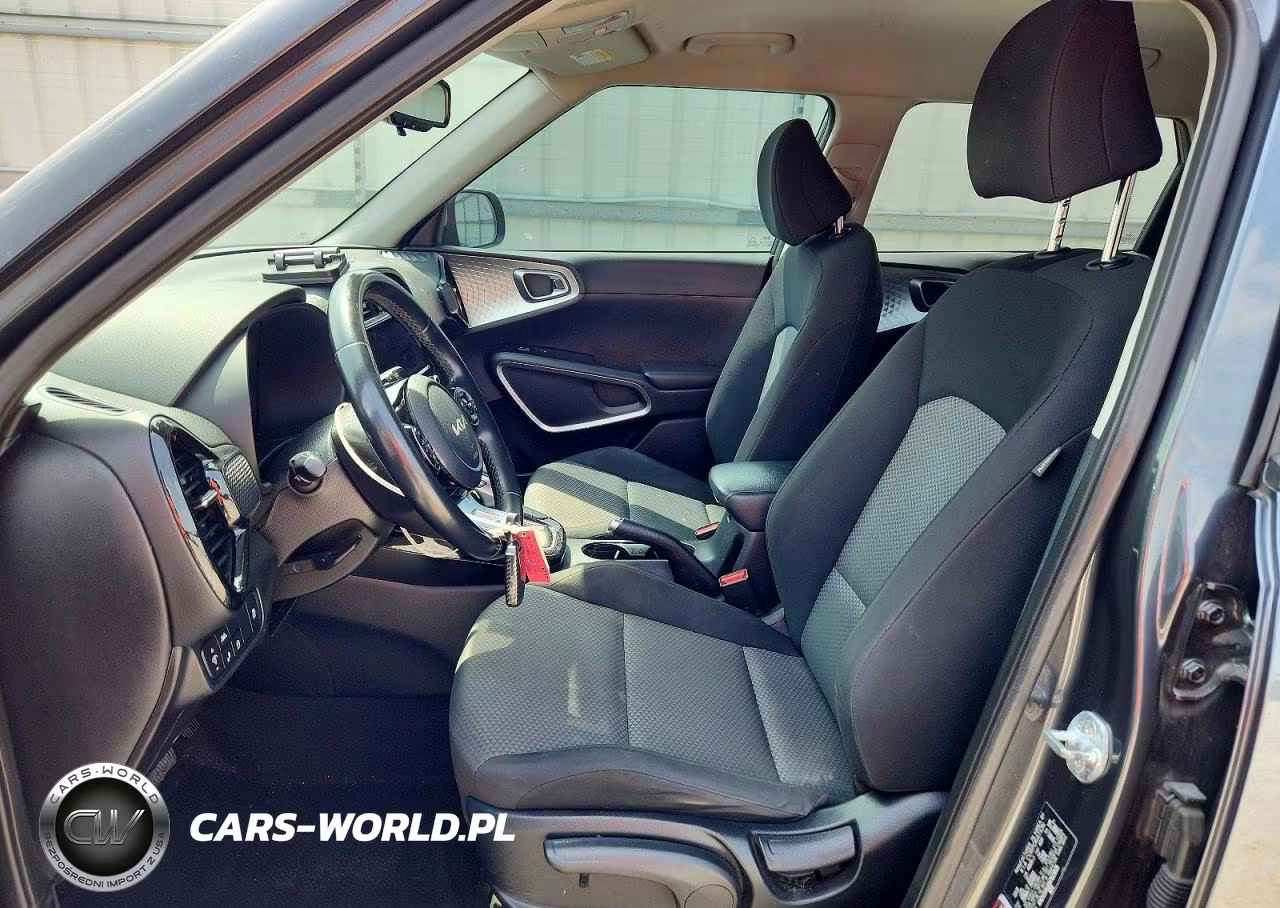 2022 Kia Soul X-Line VIN:KNDJ23AUXN7823826 - 7
