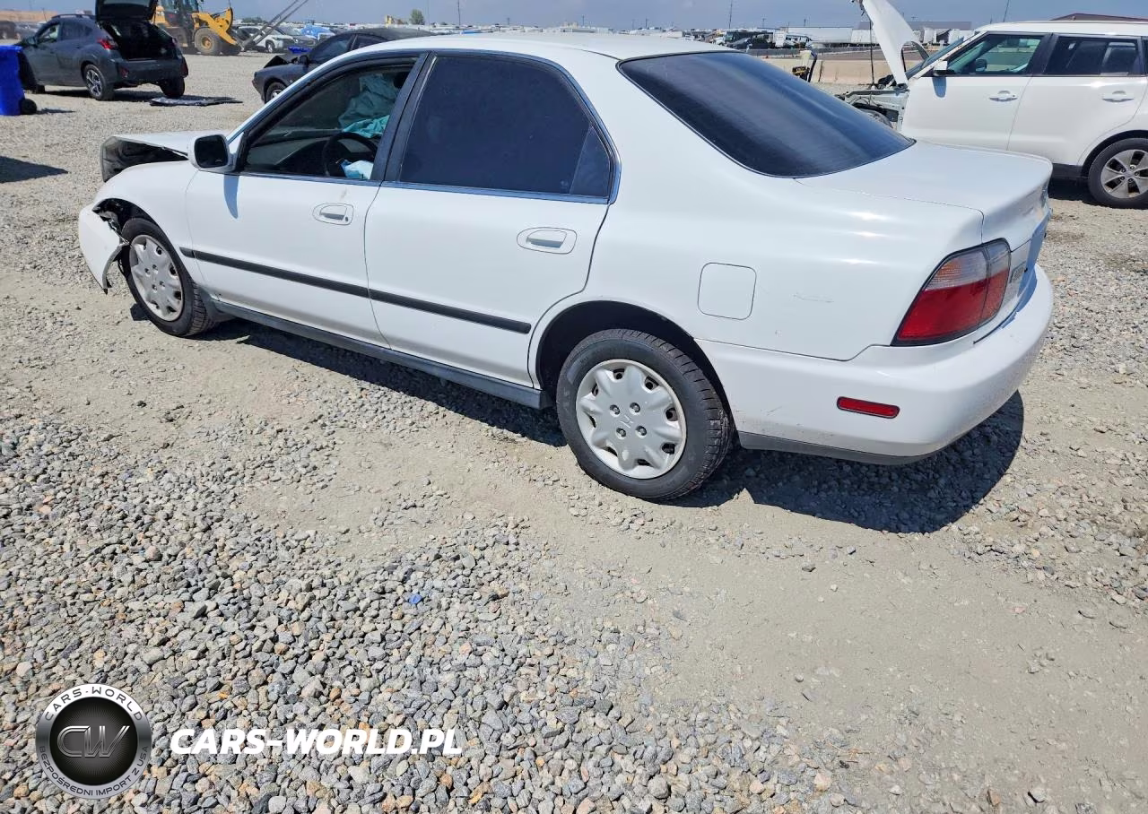 1997 Honda Accord Lx VIN:1HGCD5634VA130317 - 2