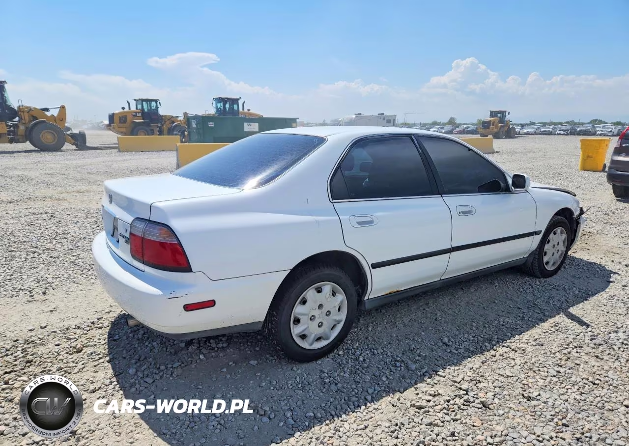 1997 Honda Accord Lx VIN:1HGCD5634VA130317 - 3