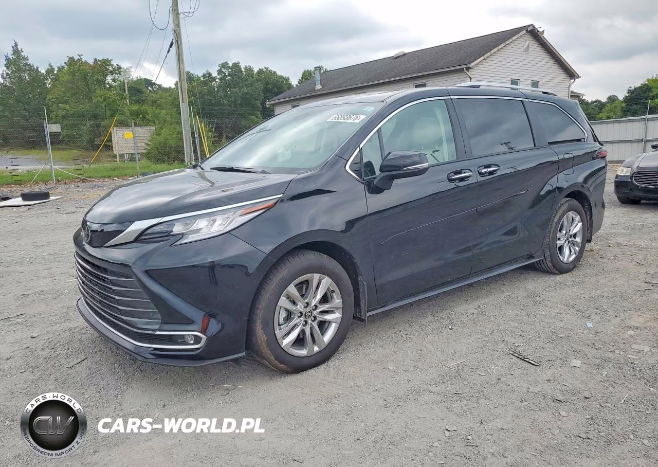 2026 Toyota Sienna Limited 7-Passenger