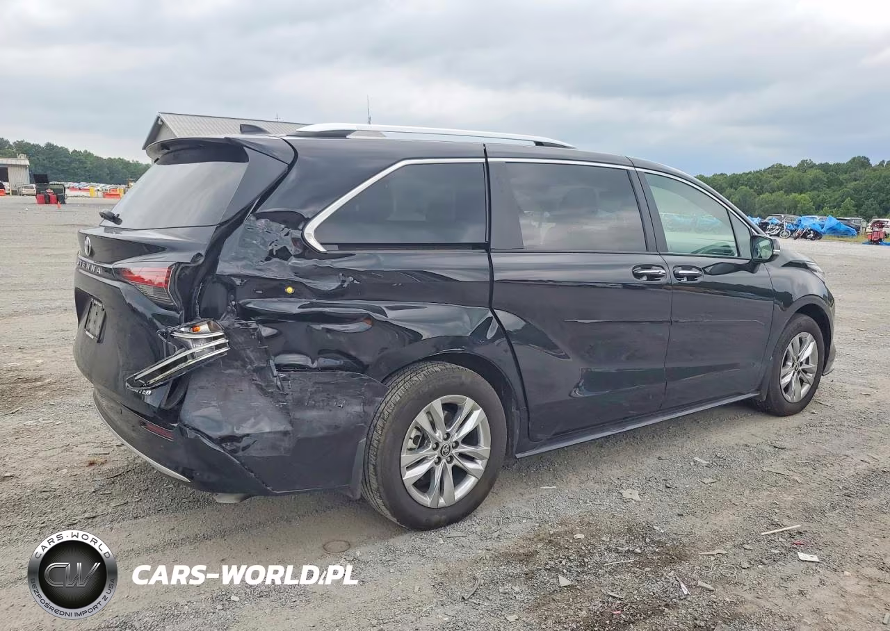 2026 Toyota Sienna Limited 7-Passenger VIN:5TDZSKFC3TS249862 - 3