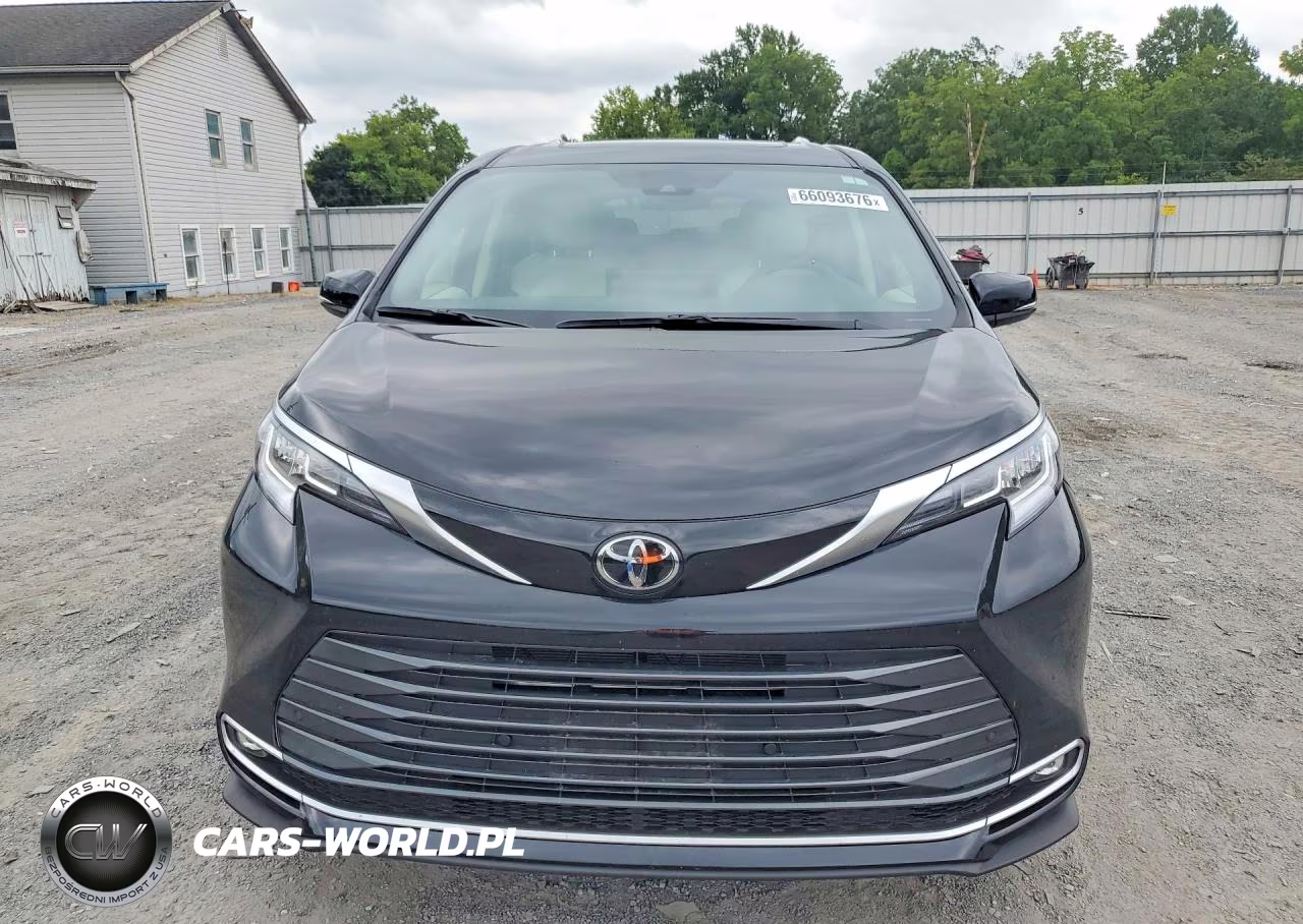 2026 Toyota Sienna Limited 7-Passenger VIN:5TDZSKFC3TS249862 - 5