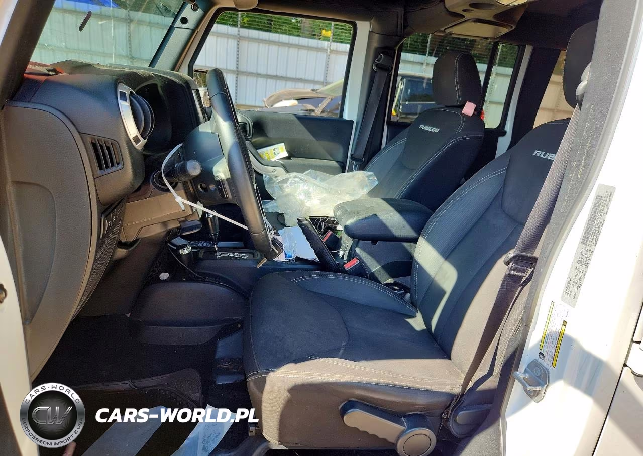 2017 Jeep Wrangler Unlimited Rubicon VIN:1C4BJWFG1HL640967 - 7