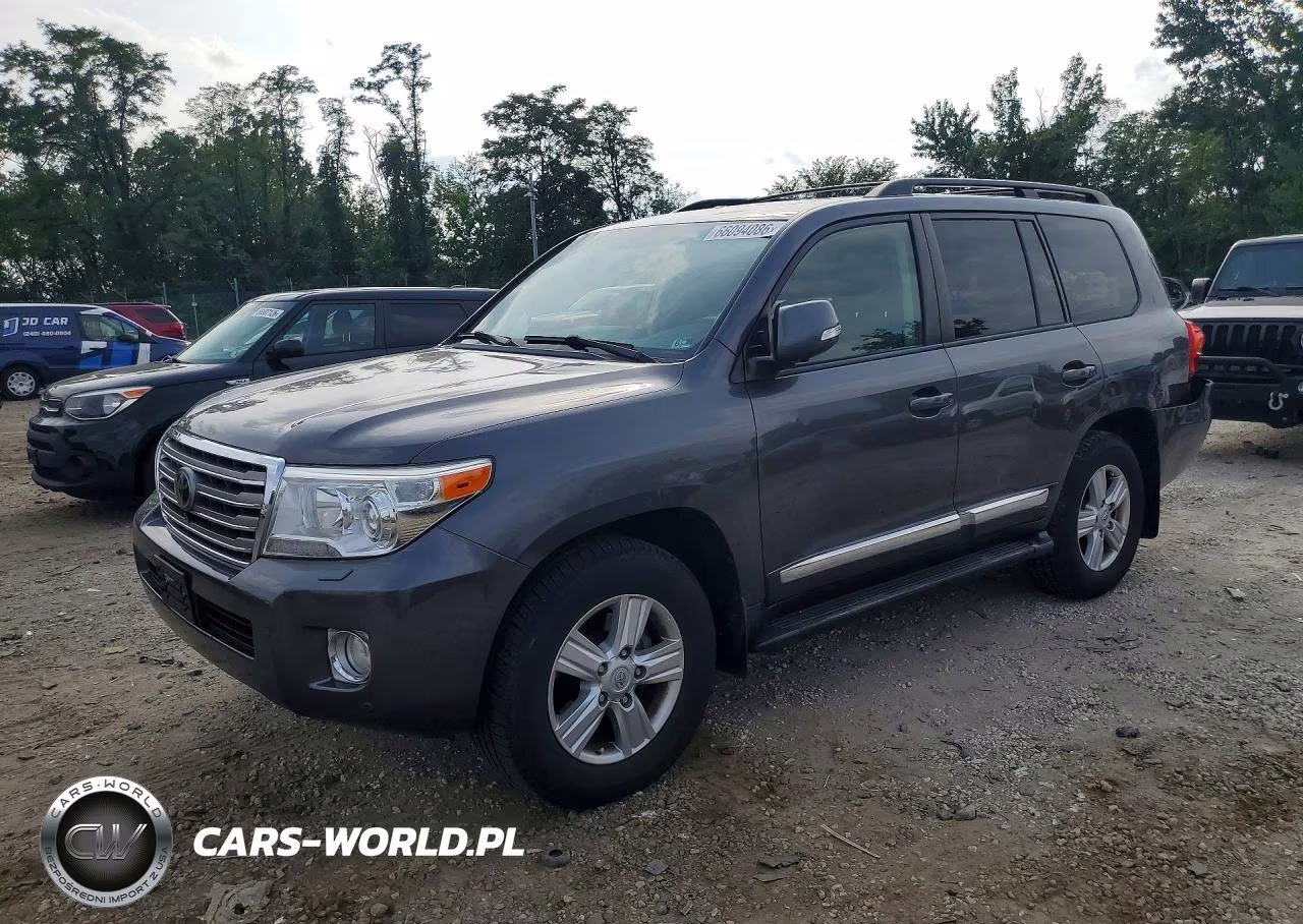2015 Toyota Land Cruiser Base VIN:JTMHY7AJ8F4031462 - 1
