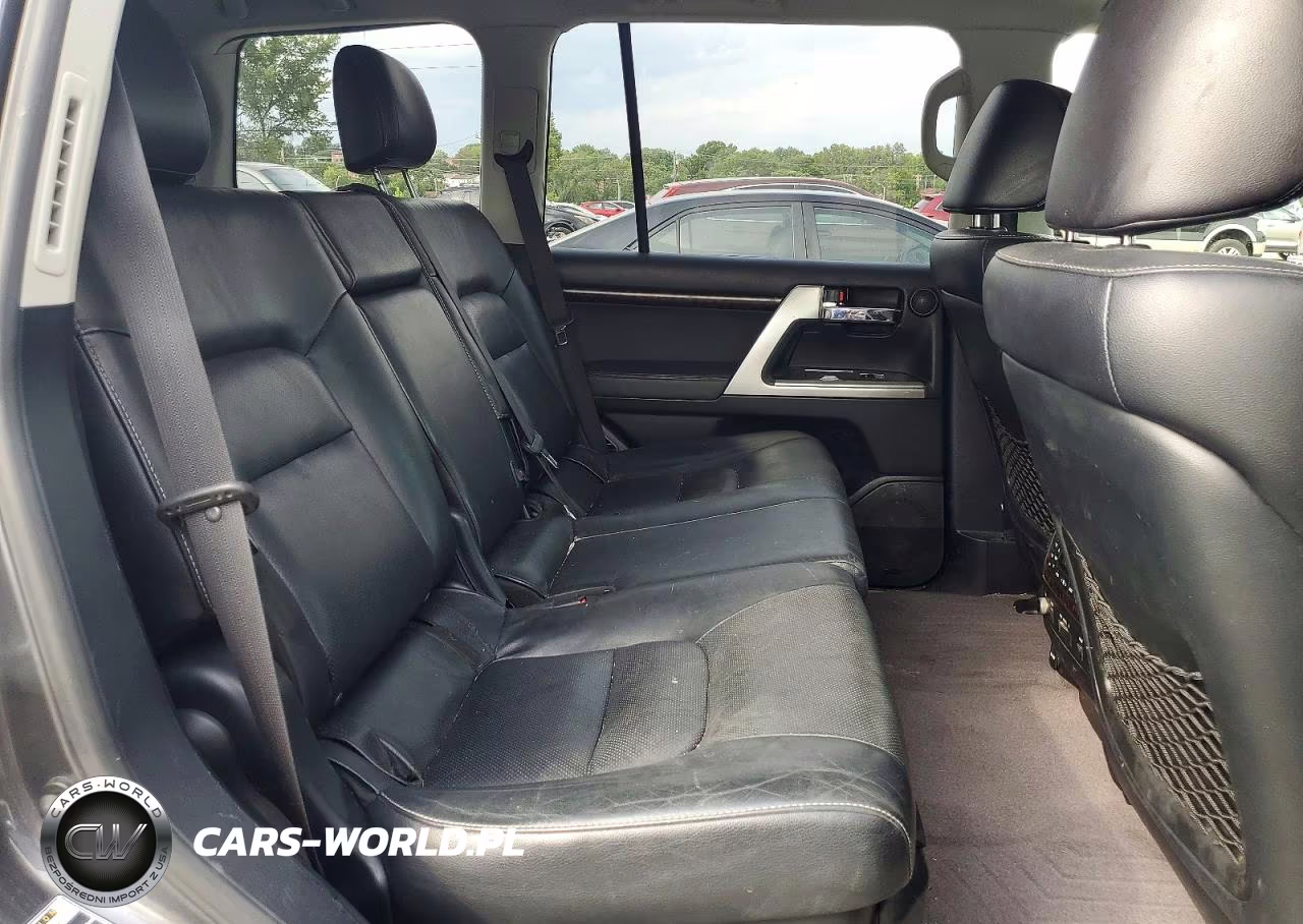 2015 Toyota Land Cruiser Base VIN:JTMHY7AJ8F4031462 - 11