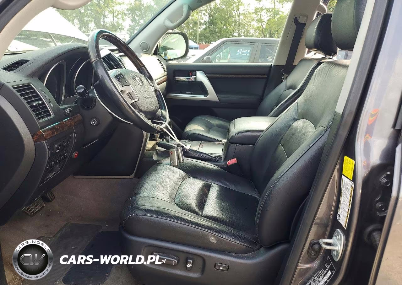 2015 Toyota Land Cruiser Base VIN:JTMHY7AJ8F4031462 - 7