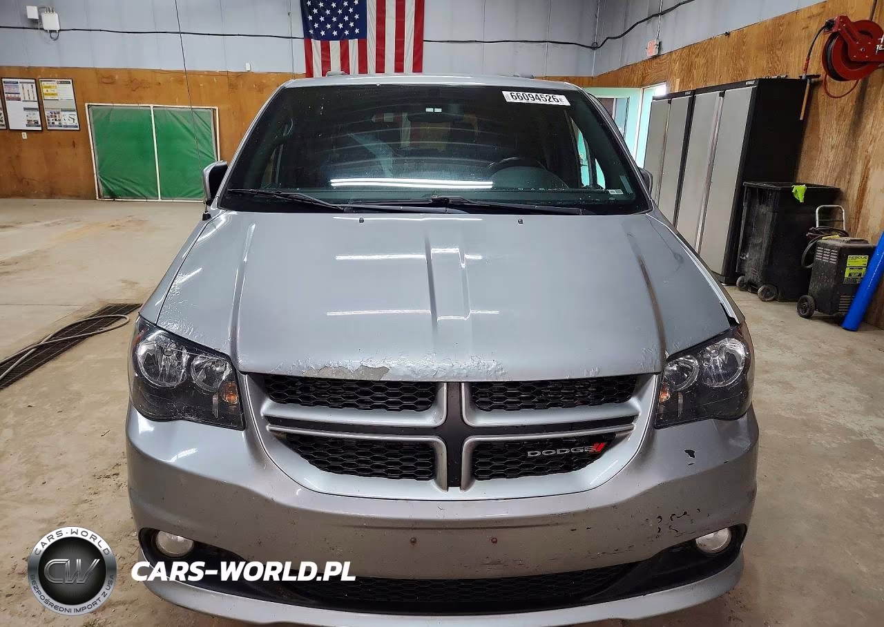 2018 Dodge Grand Caravan Gt VIN:2C4RDGEG9JR282415 - 5