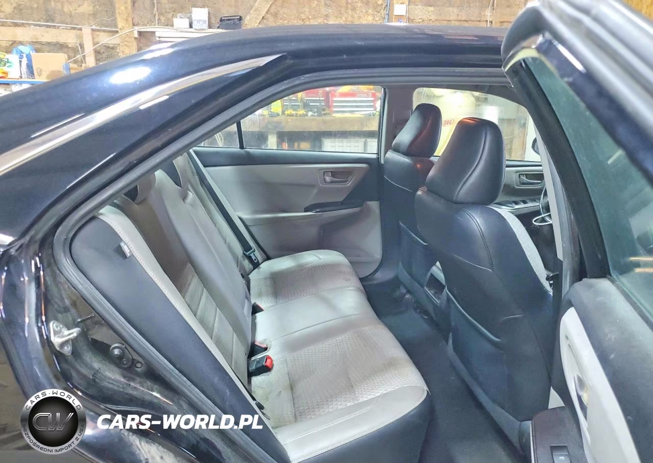 2015 Toyota Camry Se VIN:4T1BF1FK7FU031295 - 10