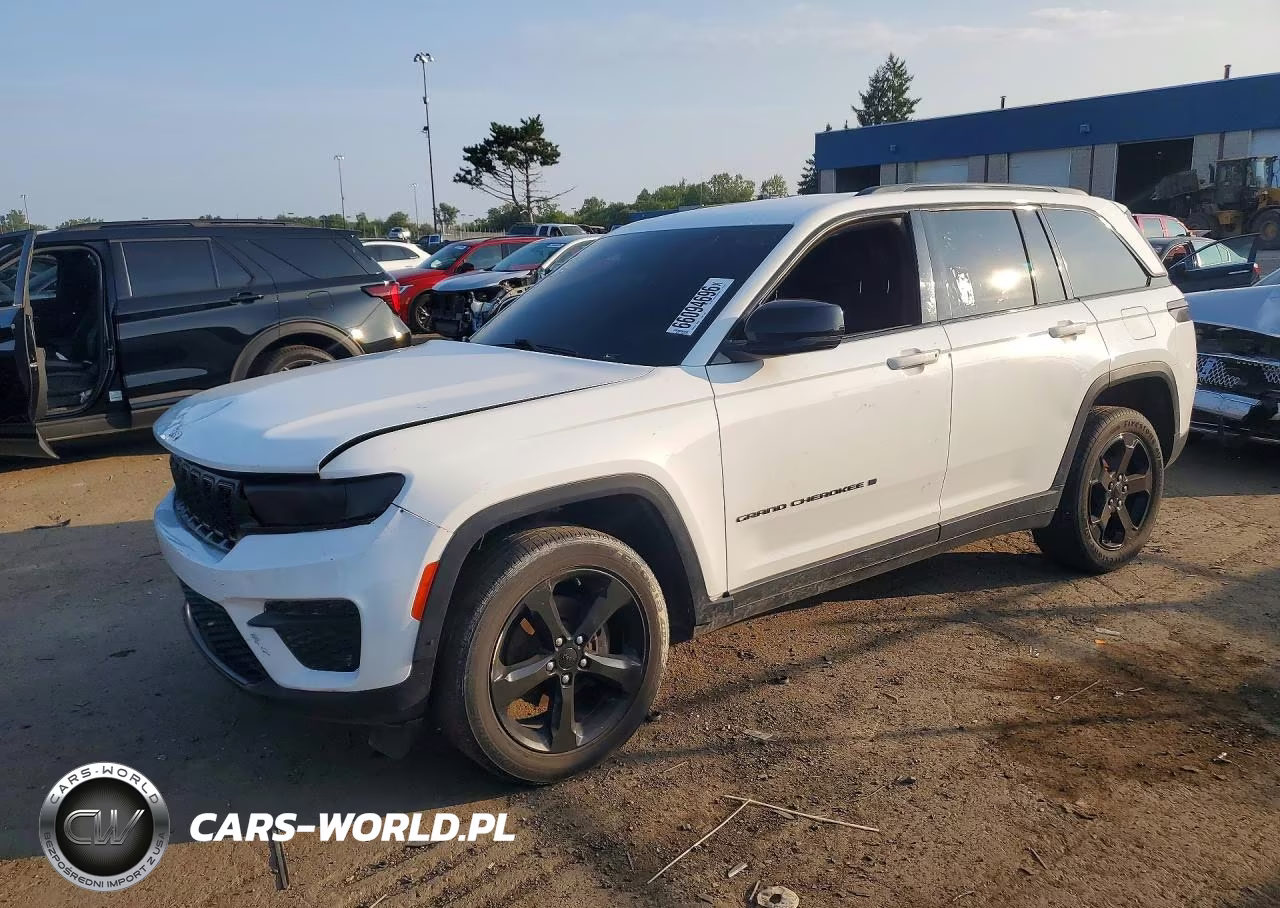 2022 Jeep Grand Cherokee Laredo – zdjęcie 1 z 13