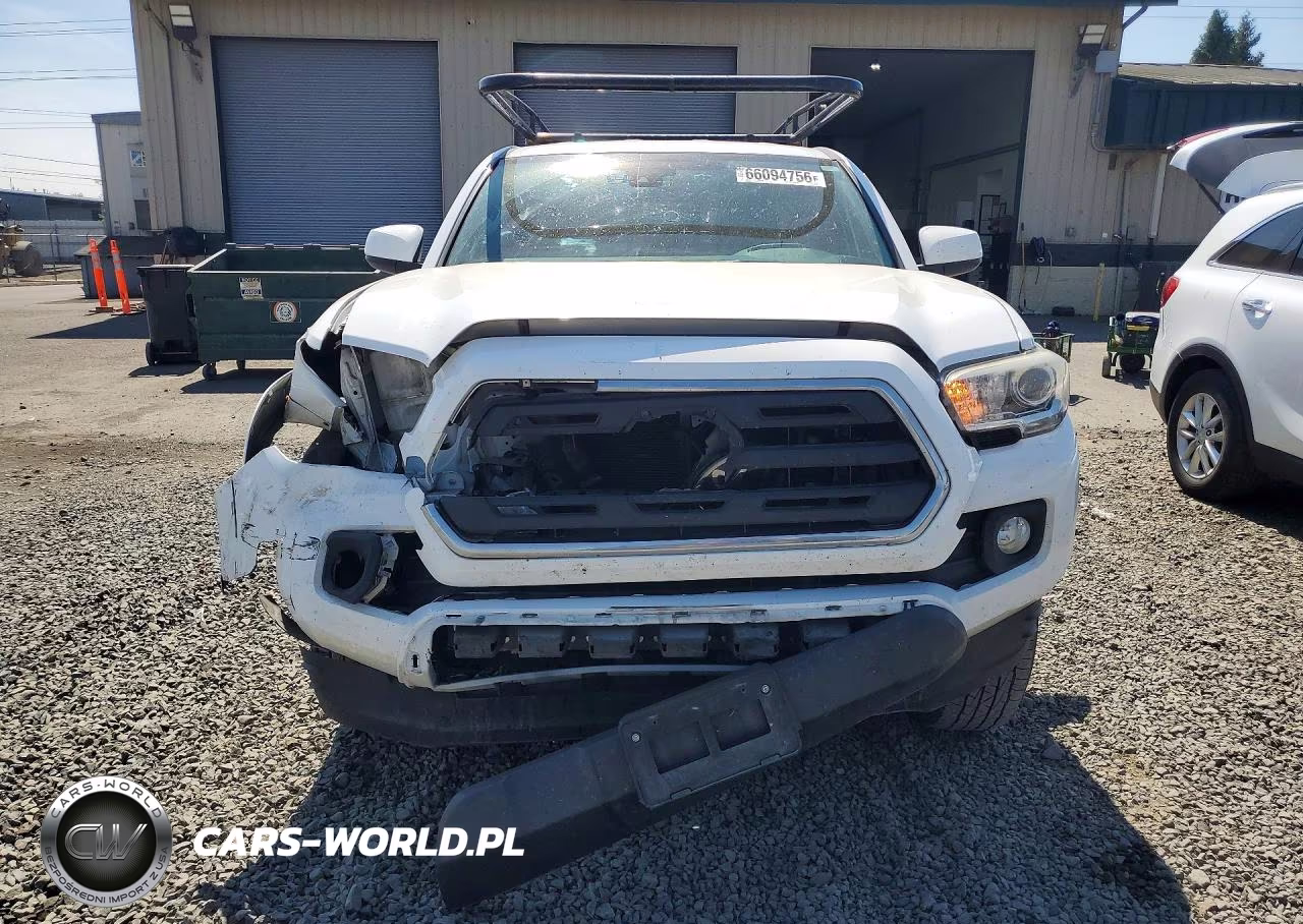 2018 Toyota Tacoma Sr5 V6 VIN:5TFRZ5CNXJX061320 - 5