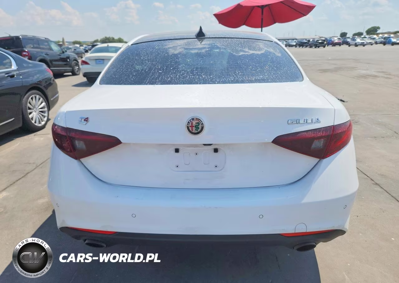 2022 Alfa Romeo Giulia VIN:ZARFANAN5N7656651 - 6