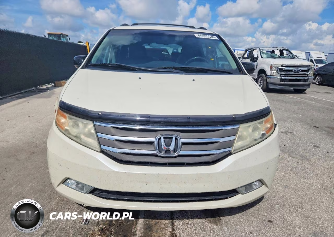 2013 Honda Odyssey Touring VIN:5FNRL5H9XDB078730 - 5