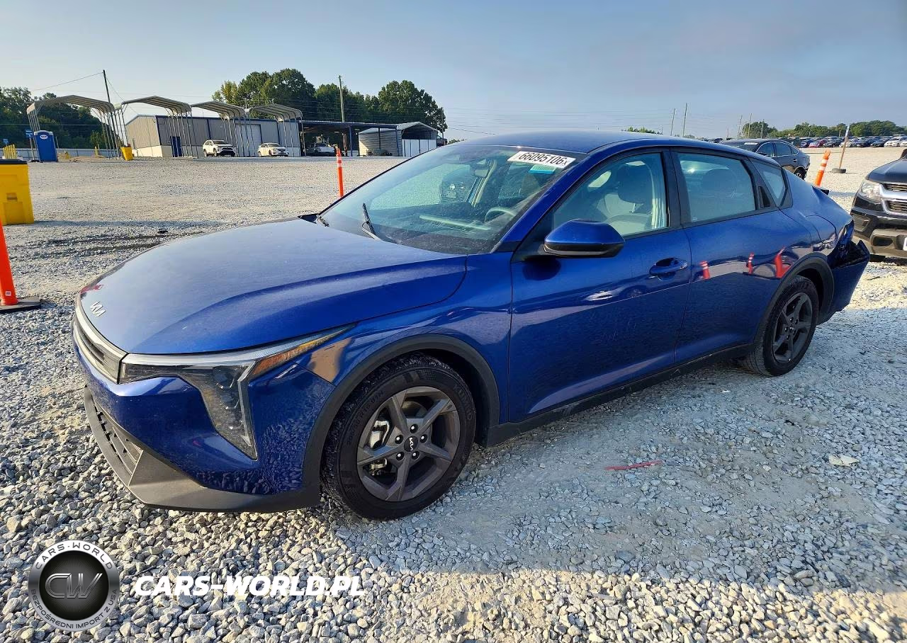 2025 Kia K4 Lxs VIN:3KPFT4DE7SE059488 - 1