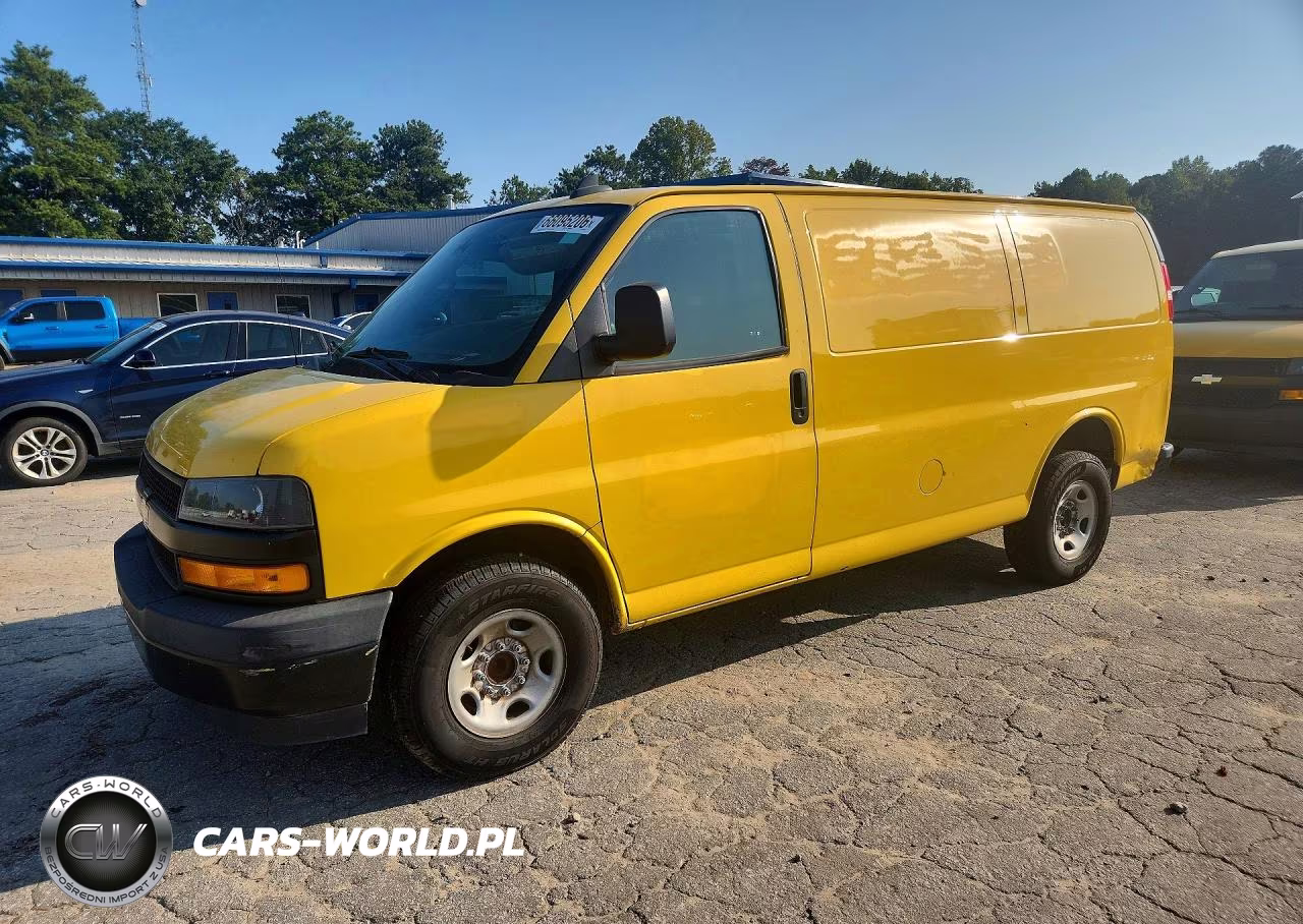 2020 Chevrolet Express G2500