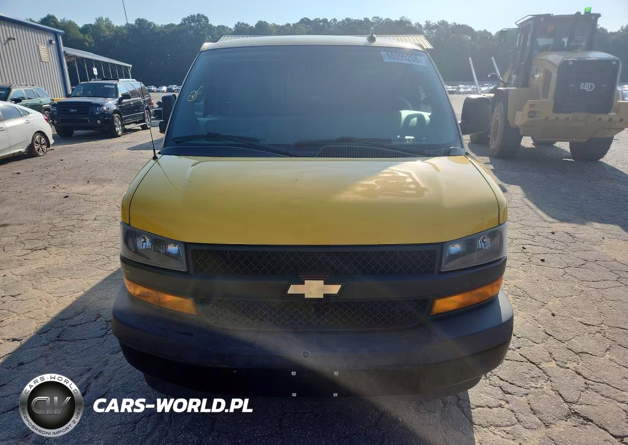 2020 Chevrolet Express G2500 VIN:1GCWGAFPXL1225783 - 5