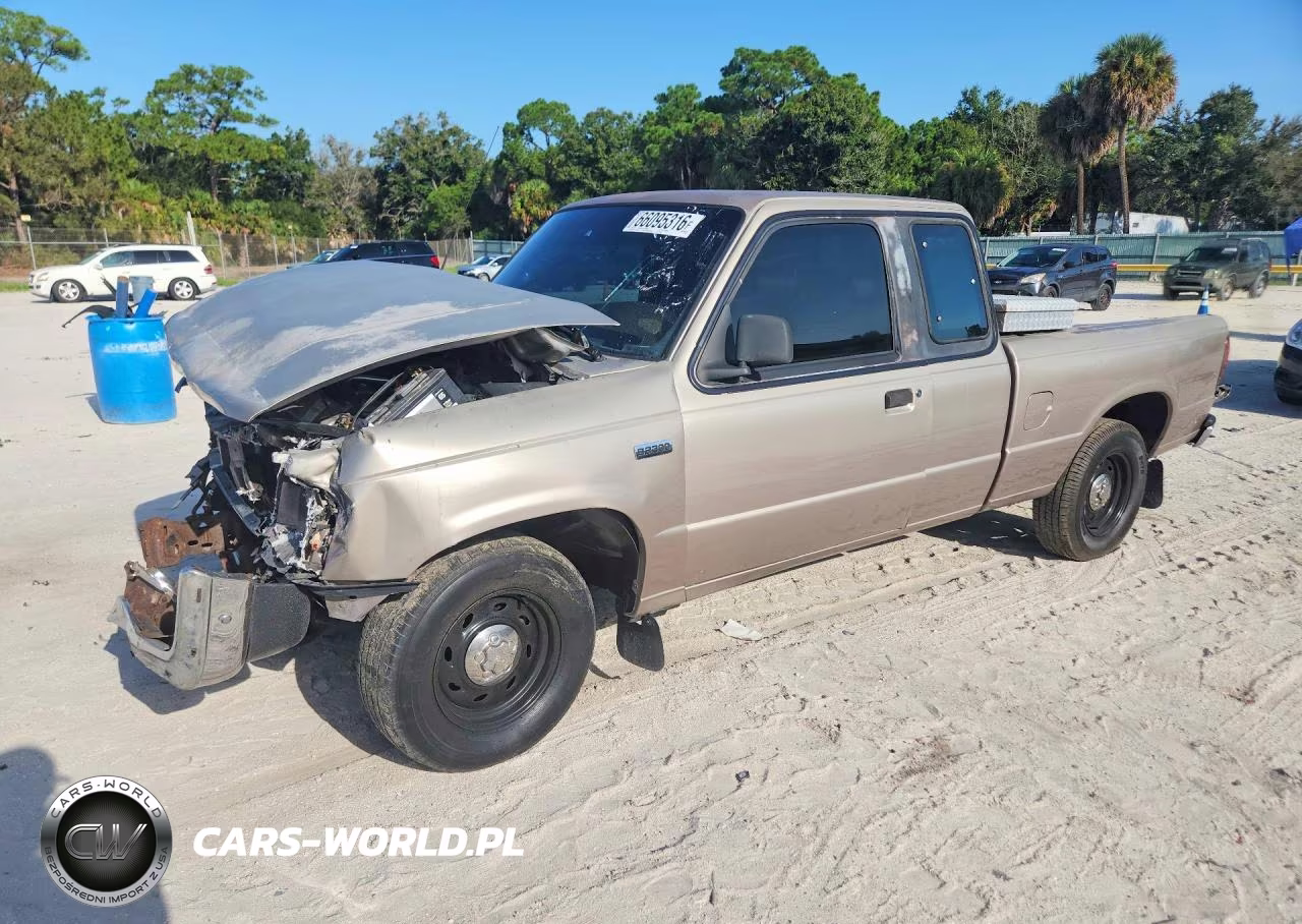 1996 Mazda B2300 Cab Plus