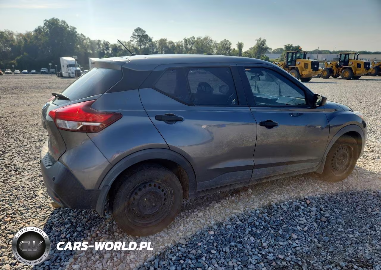 2020 Nissan Kicks S VIN:3N1CP5BV9LL561418 - 3