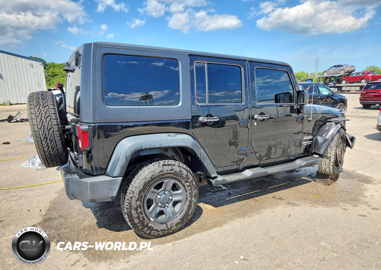 2015 Jeep Wrangler Unlimited Sport VIN:1C4BJWDG9FL767479 - 3
